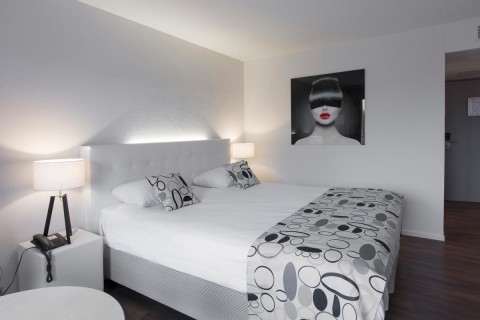 Superior single/double use room EXCL. breakfast incl taxes